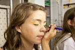 schulspatzenmusical_2010_-_schminken_20140326_1268632646